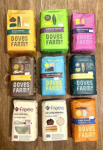 Doves Farm Organic Flour & FREEE Flour